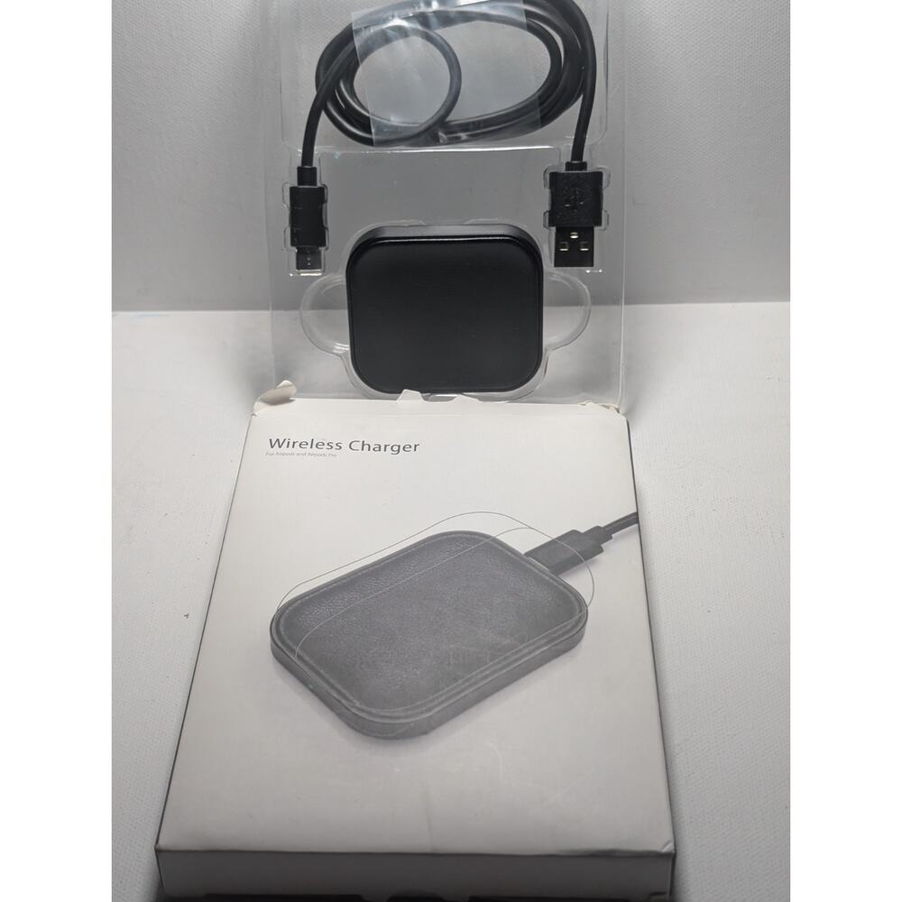 Wireless Charger 5W Charging Pad Black USB C New In Box